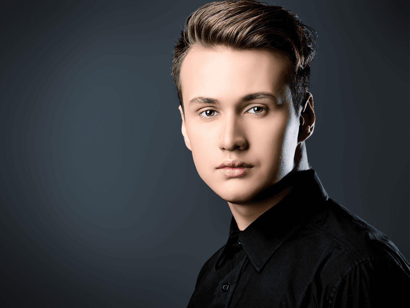 Smart, polished men’s haircut with styled finish, expertly crafted by Honeys Hair & Beauty in Taunton for a sharp, confident look.