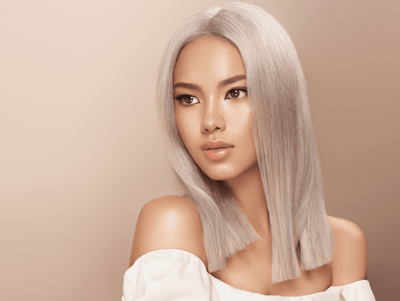 Chic, modern restyle haircut with a sleek, polished finish, created by expert stylists at Honeys Hair & Beauty in Taunton.